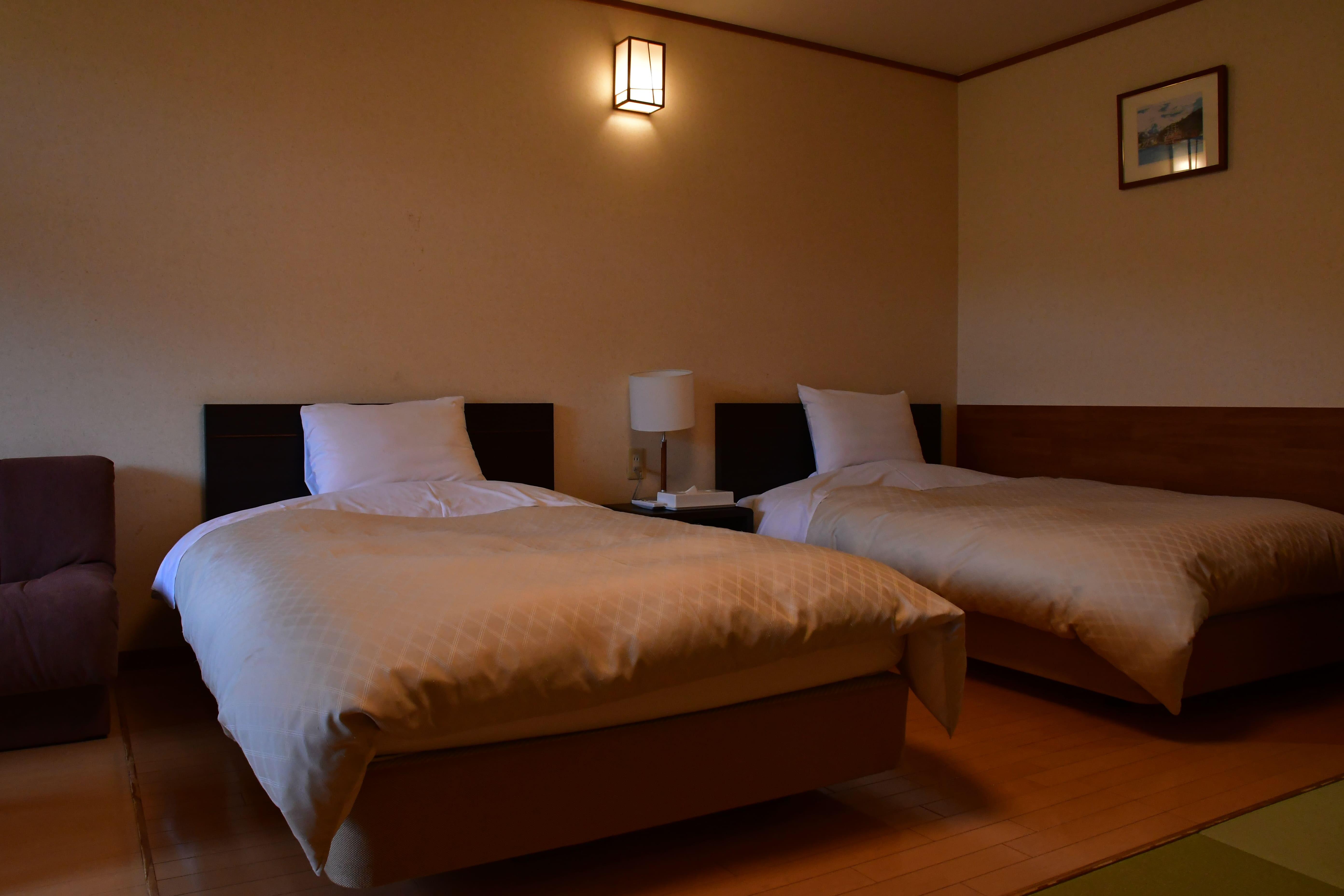 半露天風呂付客室（洋室）